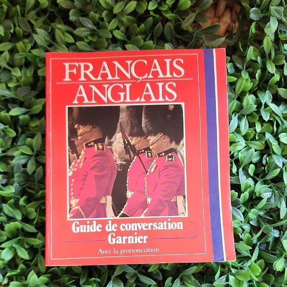 Français Anglais Guide de Conversation Book Vintage 1987 Mini Travel Guide Book - Picture 1 of 9